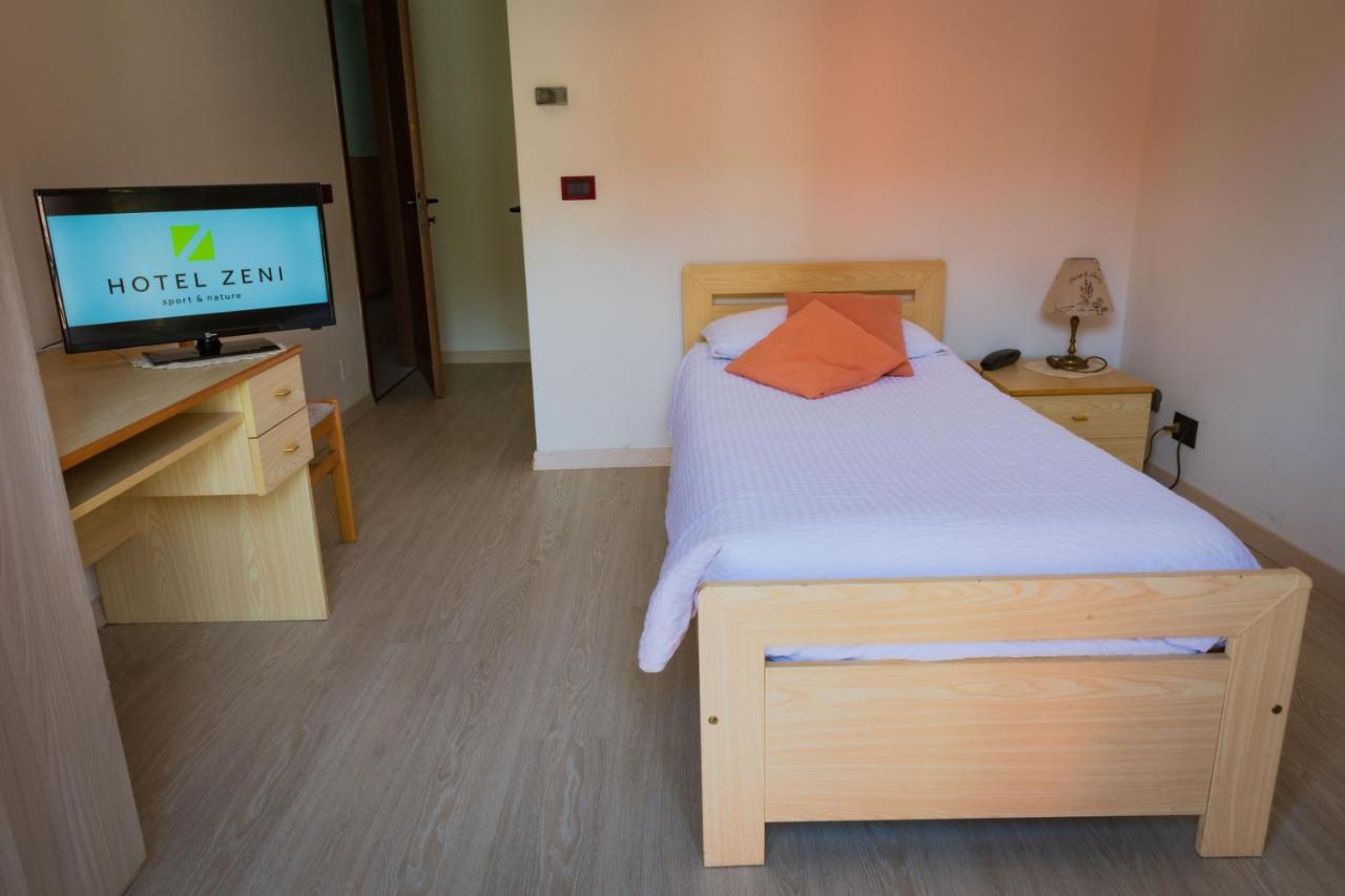 Hotel Zeni Brentonico Extérieur photo